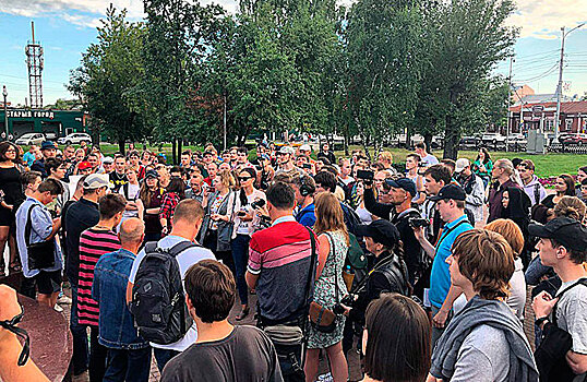 За репосты «причесывают» одинаково? Обсуждение дел о мемах набирает обороты