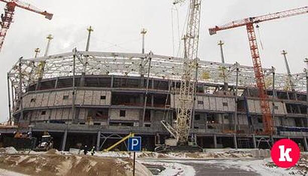 Строители начали монтаж дренажной системы на поле стадиона в Калининграде к ЧМ-2018