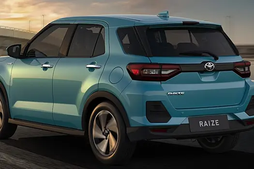 Новый кроссовер Toyota с левым рулем по цене Весты – в России есть и такой