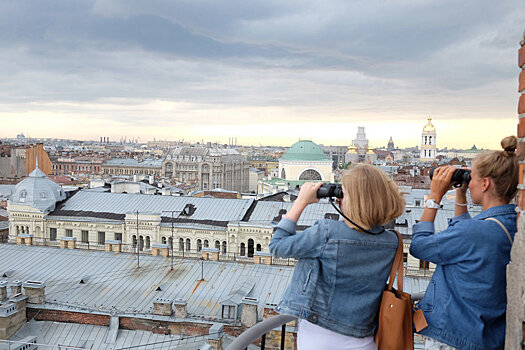 В Петербурге к сезону 2018 года разработают 15-20 новых экскурсий по крышам