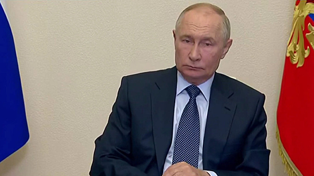 Путин поздравил российских атлетов с золотыми медалями Паралимпиады