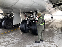 СКР проводит проверку из-за двух подряд экстренных посадок самолета в Новосибирске