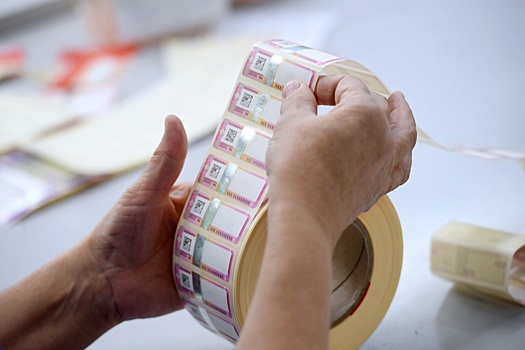 Госдума одобрила индексацию ставок акцизов на табак и крепкий алкоголь