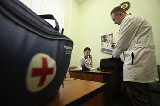 Свердловские власти начали поиск способа снизить нагрузку на врачей