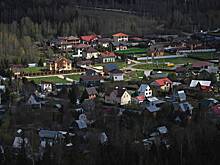 Россиянам назвали преимущества покупки загородного участка весной