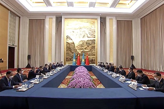 Видео: Председатель КНР Си Цзиньпин встретился с президентом Казахстана Касым-Жомартом Токаевым
