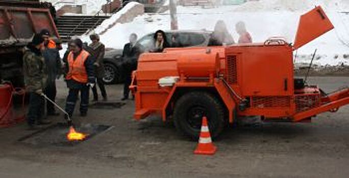 Ямочный ремонт дорог начался в Нижнем Новгороде