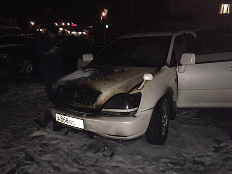 В Абхазии загорелся автомобиль судьи Верховного суда