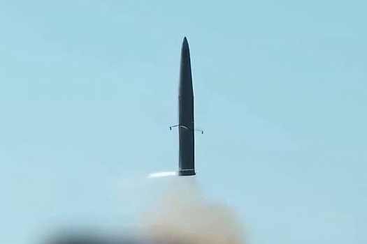 Южная Корея испытывает ракету с крупнейшей боеголовкой для уничтожения бункеров