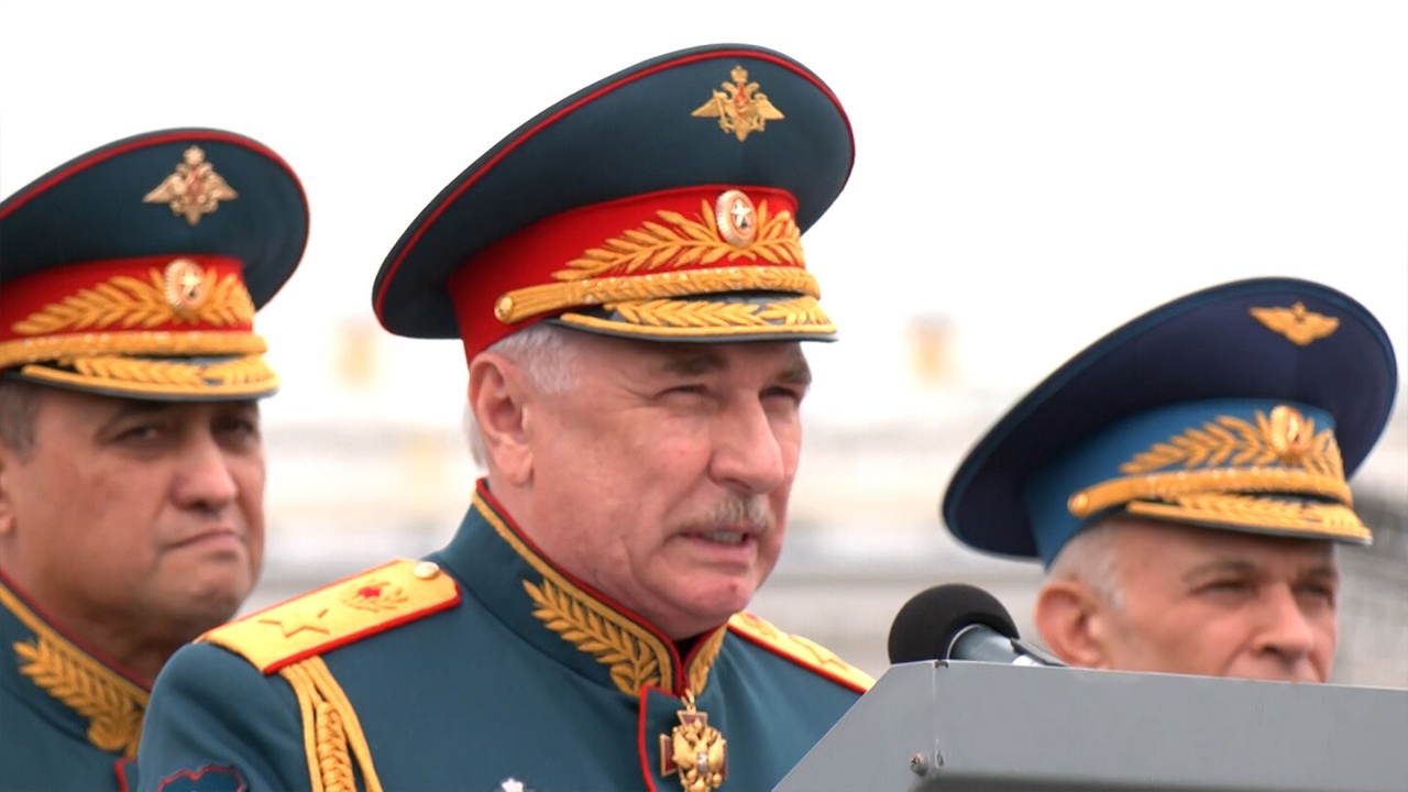 Горемыкин поздравил выпускников довузовских учреждений Минобороны