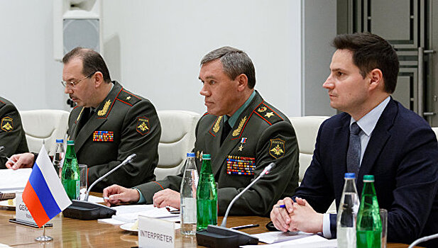 Герасимов рассказал о росте интенсивности боевой службы в ВМФ и ВКС