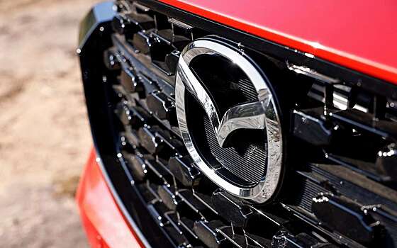 Mazda представила обновленный пикап BT-50