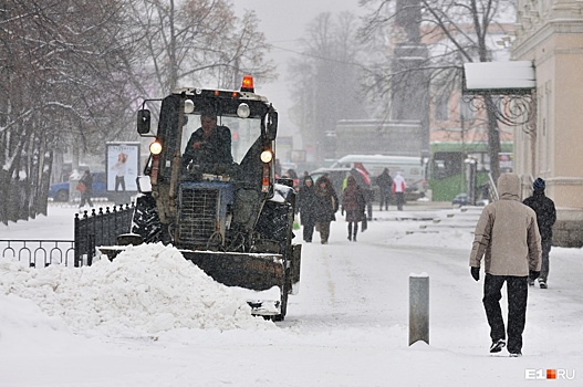 Мэрия похвасталась тем, что Екатеринбург попал в топ-10 городов по уборке снега. Перепроверим?