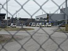 Километровые пробки и попытка прорваться. Финляндия почти целиком закрыла границу с Россией. Что там происходит?