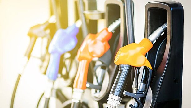 Цены на автомобильное топливо в Белоруссии завтра вырастут на 1 копейку