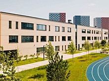 Строящаяся по городской программе школа в Новой Москве готова наполовину