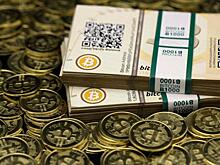 Курс биткоина достиг почти $8000