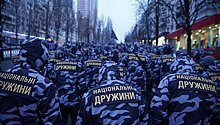 Солдаты партии: кому подчиняются «частные армии» Украины