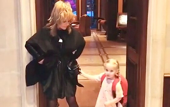Четырехлетняя Лиза Галкина вынесла «модный приговор» Алле Пугачевой и Кристине Орбакайте