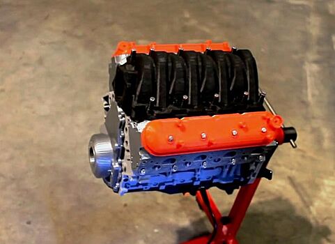 Полнофункциональный двигатель V8 из 3D-принтера