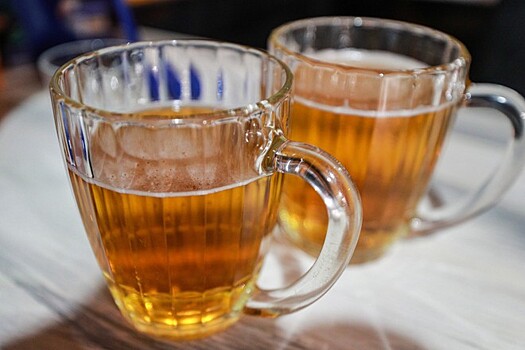 Титов заявил, что "Абрау-Дюрсо" готовится к производству горькой настойки и пива