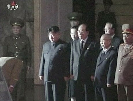 Причиной смерти бывшего формального лидера КНДР Ким Ен Нама стал рак