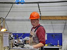 На завод: какую зарплату предлагают на главных предприятиях Нижнего Новгорода