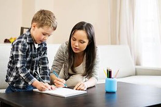 Уроки на дому. Почему родители выбирают для детей домашнее образование
