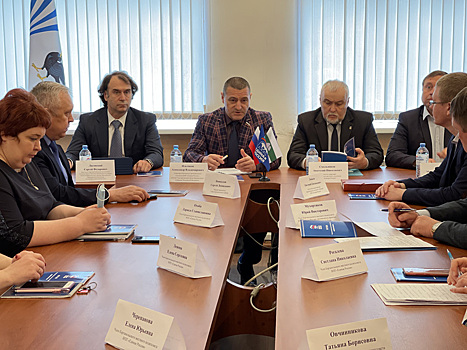 «Единая Россия» планирует ослабить контроль за бизнесом