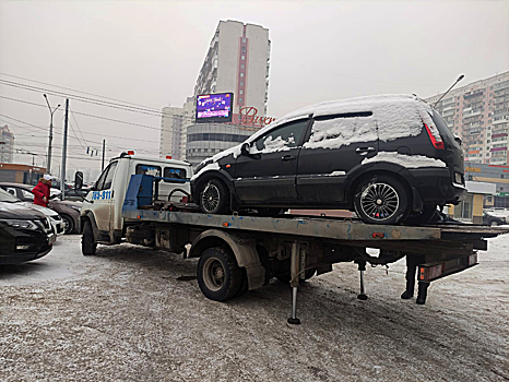 Пытавшийся спасти свою машину новокузнечанин сдался под угрозой уголовной ответственности