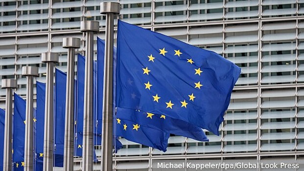 ЕС ввел санкции против восьми российских силовиков и судей