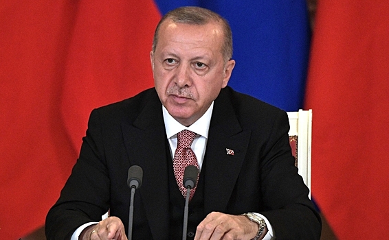 Политолог: расследование теракта в Стамбуле поможет Эрдогану победить на выборах