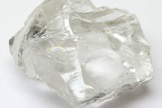 В Архангельской области нашли самый большой алмаз с начала года