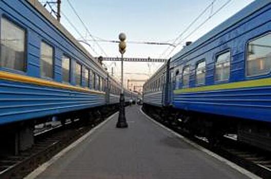 Укрзализныця хочет разделить пассажирские поезда на классы