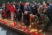В Александровском саду в Москве стартовала "Вахта памяти"