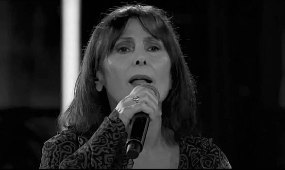В Греции умерла певица Лизета Николау