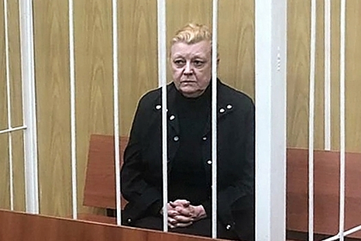 Российскую актрису обвинили в краже памятника с кладбища для своей матери