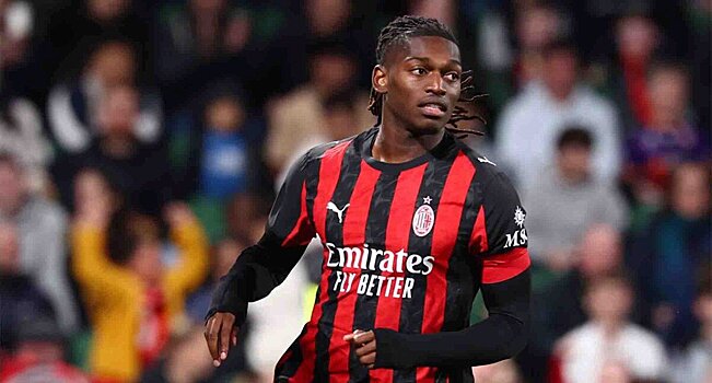 Экс-нападающий «Милана» раскритиковал Леау