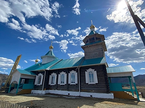 ​#НаследиеЗабайкалья: Позолоченные купола появились в храме Покрова Пресвятой Богородицы в селе Нижний Нарым