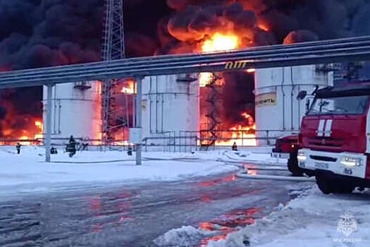МЧС сообщило о ликвидации возгорания нефтепродуктов в Волгограде