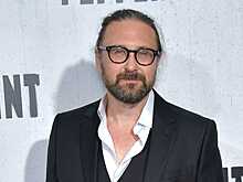 Лоуренс Фишберн и Ник Джонас снимутся в новом боевике от режиссера «Заложницы»