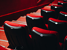 Warner Bros. снимет кинокомиксы со "взрослым" рейтингом после успеха "Джокера"