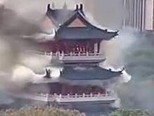 Турист случайно поджег тысячелетний храм в Китае благовониями