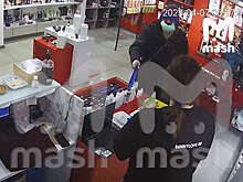 В Самаре грабитель избил продавца секс-шопа рожком для обуви из-за незнания английского