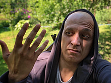 "Сношаются с утра до ночи!" Актер пошутил про интим в онкоцентре