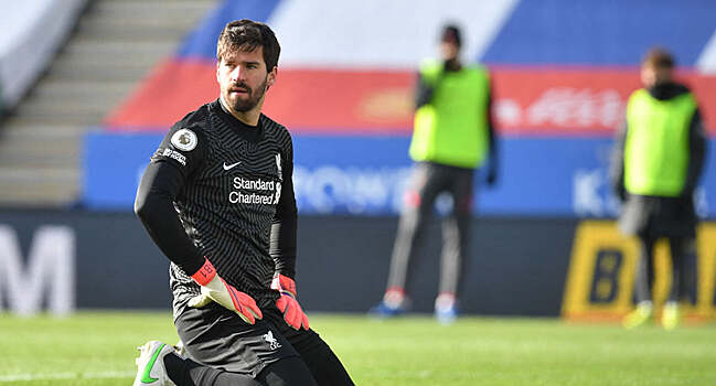 Садьо Мане: «Алиссон – лучший вратарь мира, без него мы не выиграли бы ЛЧ. Меня удивляют разговоры о его ошибках»