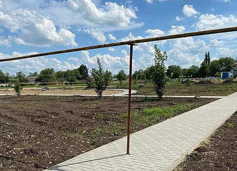 Труба посреди нового тротуара: странное зрелище, но всему есть объяснение