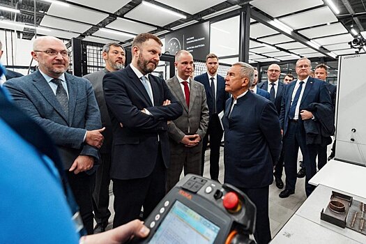 Орешкин и Минниханов обсудили развитие ОЭЗ "Алабуга"