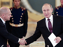 Путин сделал Кириенко Героем России