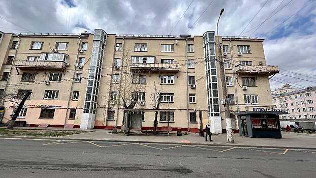 Капремонт дома в стиле конструктивизм на юго-востоке Москвы завершат осенью